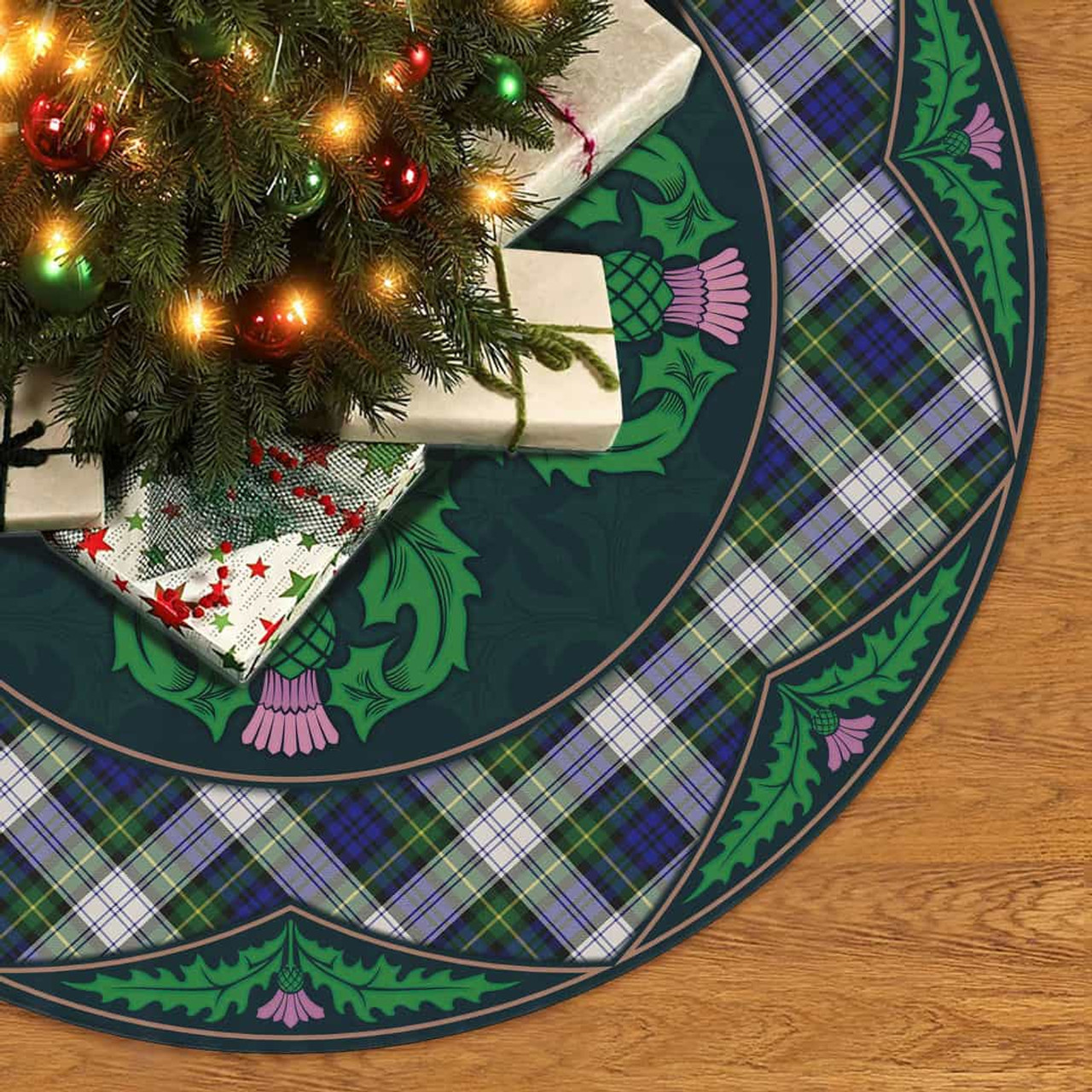 ScotsTee Shop Scottish Gordon Dress Modern Clan Scottish Thistle Flower Round Leaf Tartan Christmas Tree Skirt