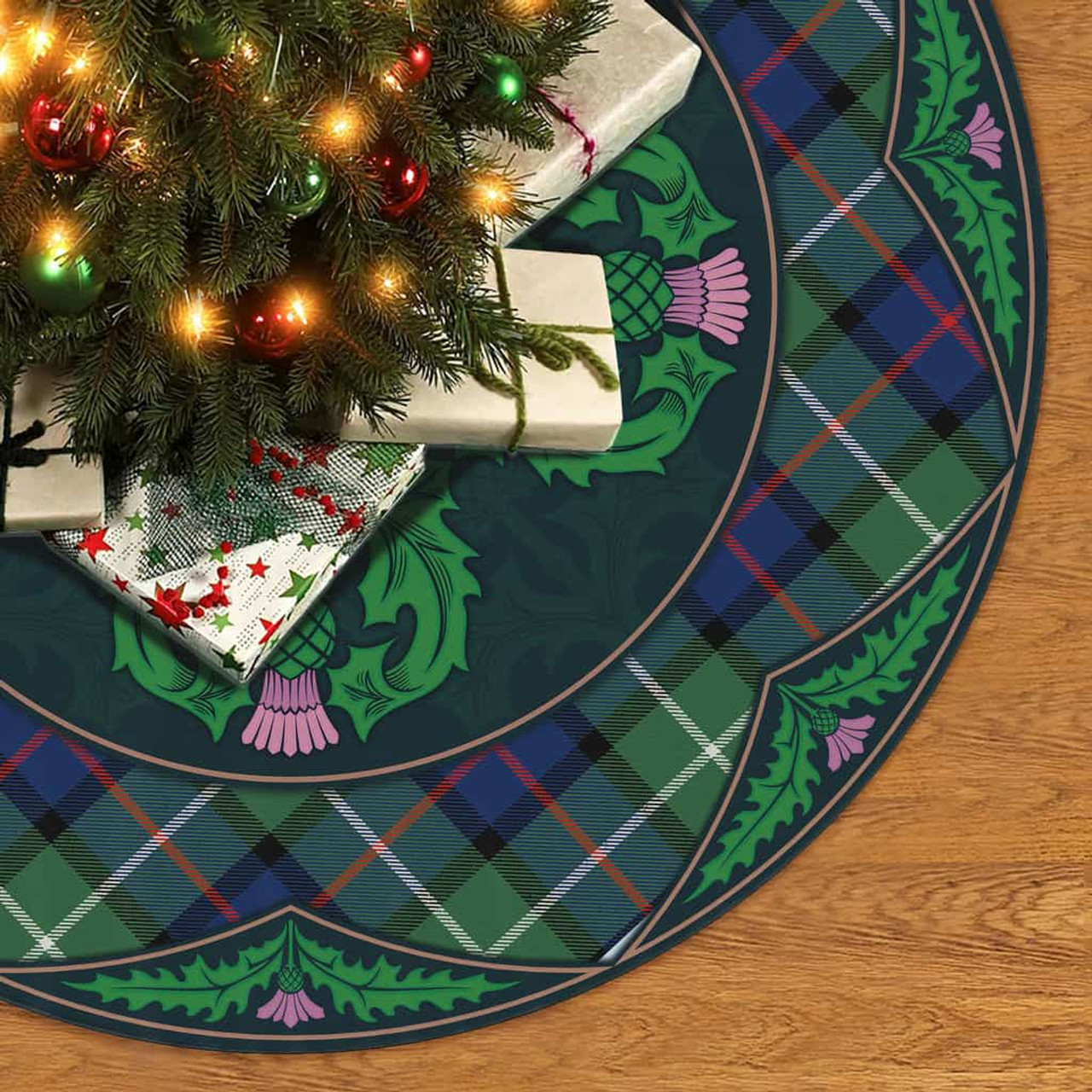 ScotsTee Shop Scottish Davidson of Tulloch Clan Scottish Thistle Flower Round Leaf Tartan Christmas Tree Skirt