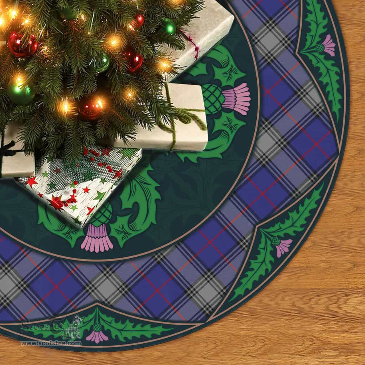 ScotsTee Shop Scottish Kinnaird Clan Scottish Thistle Flower Round Leaf Tartan Christmas Tree Skirt