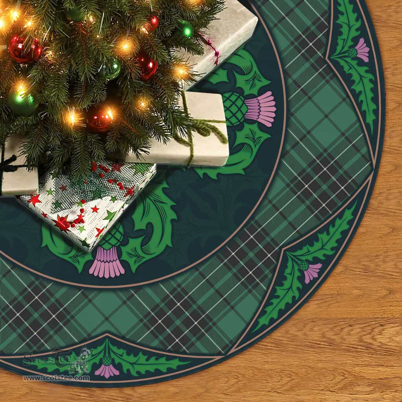 ScotsTee Shop Scottish MacLean Hunting Ancient Clan Scottish Thistle Flower Round Leaf Tartan Christmas Tree Skirt