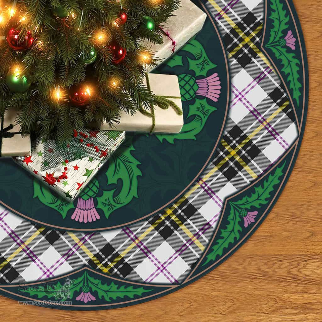 ScotsTee Shop Scottish MacPherson Dress Modern Clan Scottish Thistle Flower Round Leaf Tartan Christmas Tree Skirt