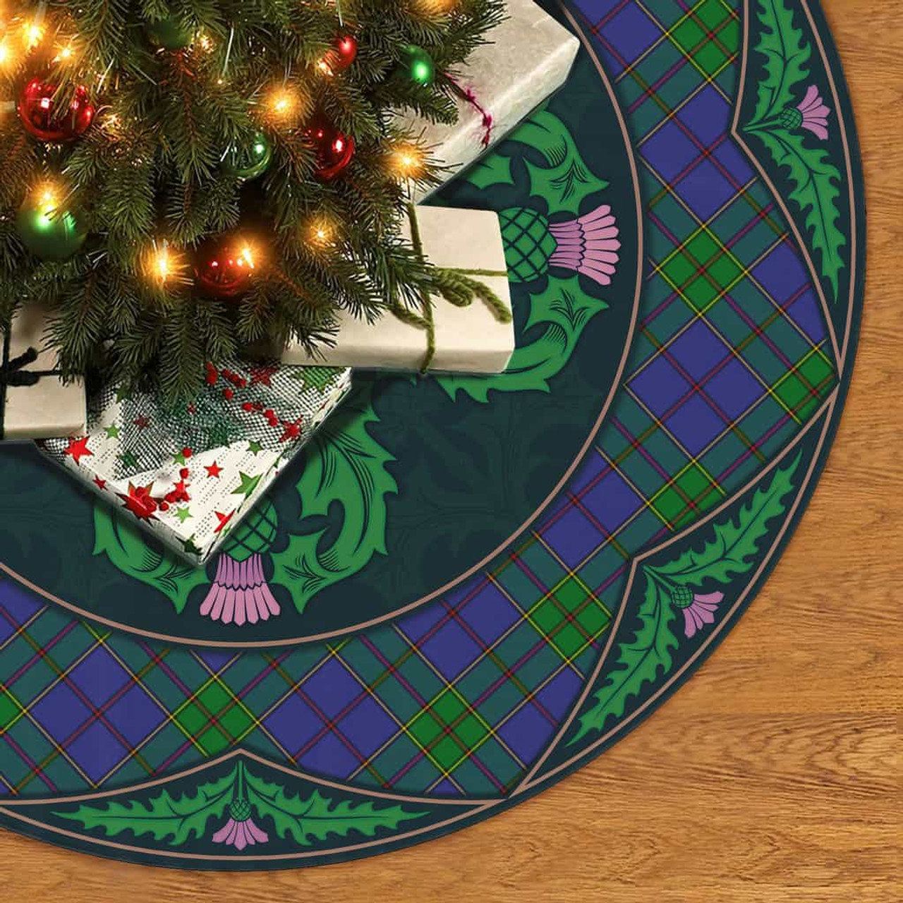 ScotsTee Shop Scottish Strachan Clan Scottish Thistle Flower Round Leaf Tartan Christmas Tree Skirt