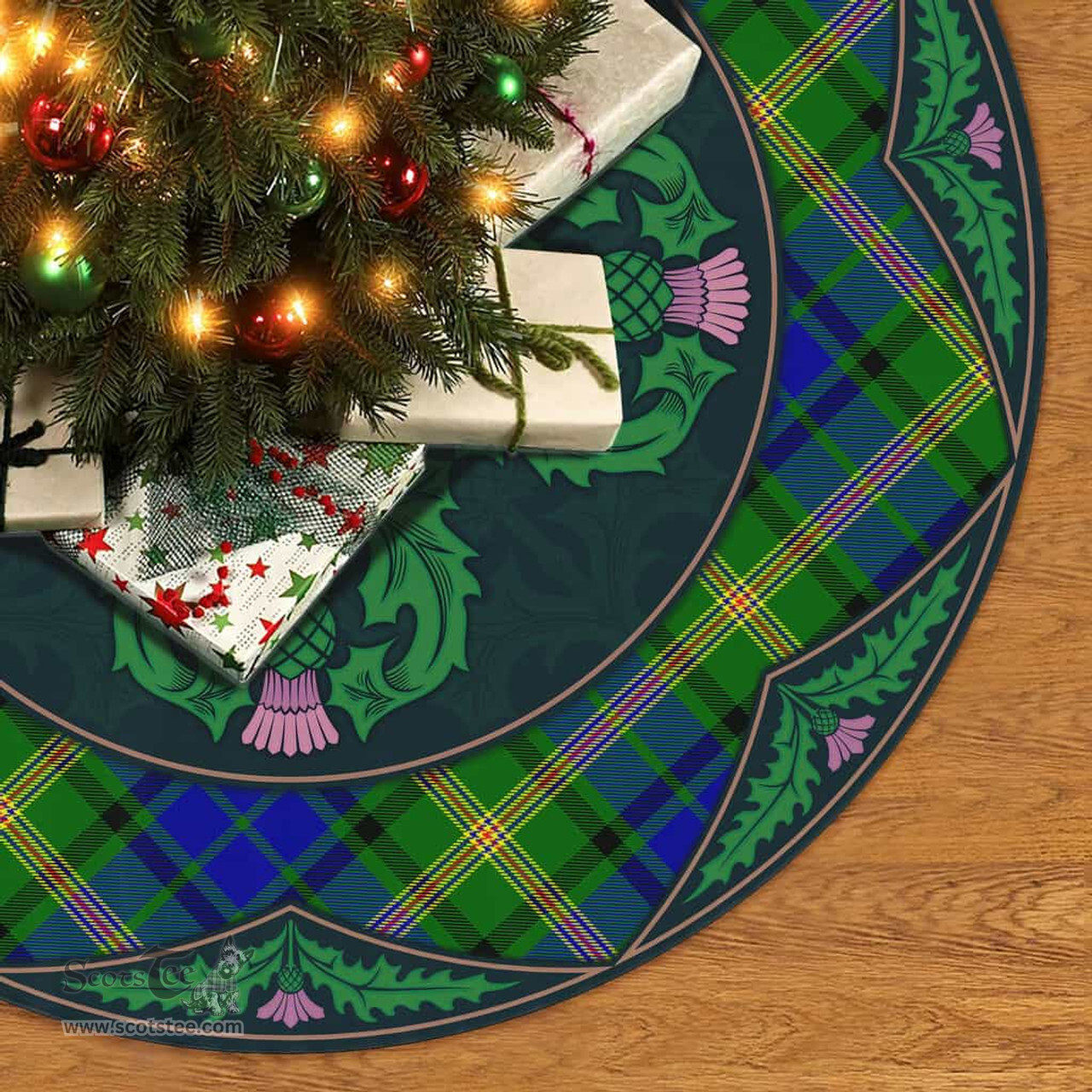 ScotsTee Shop Scottish Maitland Clan Scottish Thistle Flower Round Leaf Tartan Christmas Tree Skirt