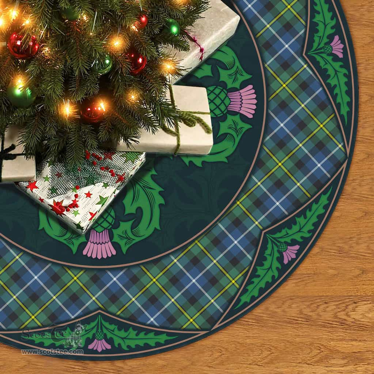 ScotsTee Shop Scottish MacNeill of Barra Ancient Clan Scottish Thistle Flower Round Leaf Tartan Christmas Tree Skirt