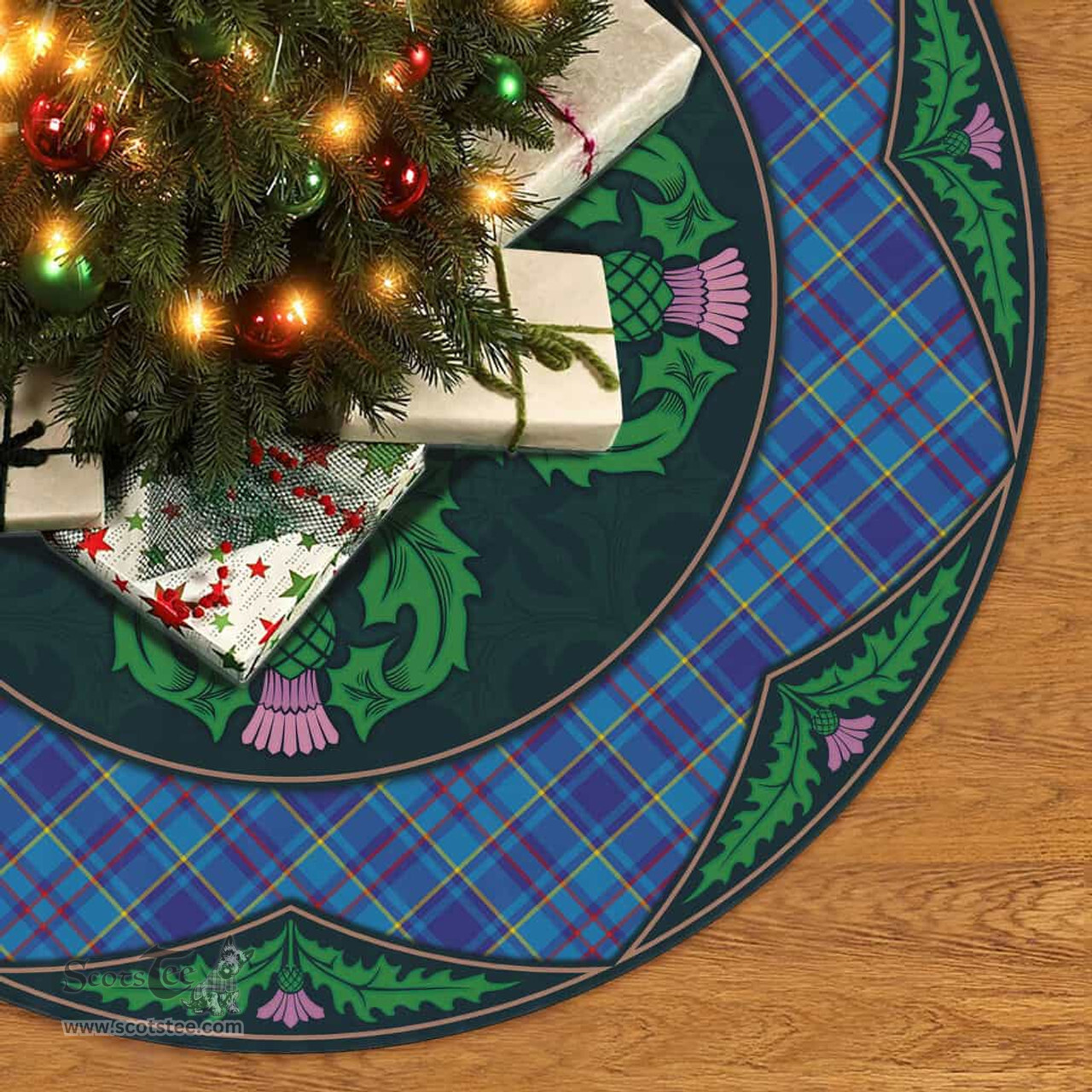 ScotsTee Shop Scottish Mercer Modern Clan Scottish Thistle Flower Round Leaf Tartan Christmas Tree Skirt