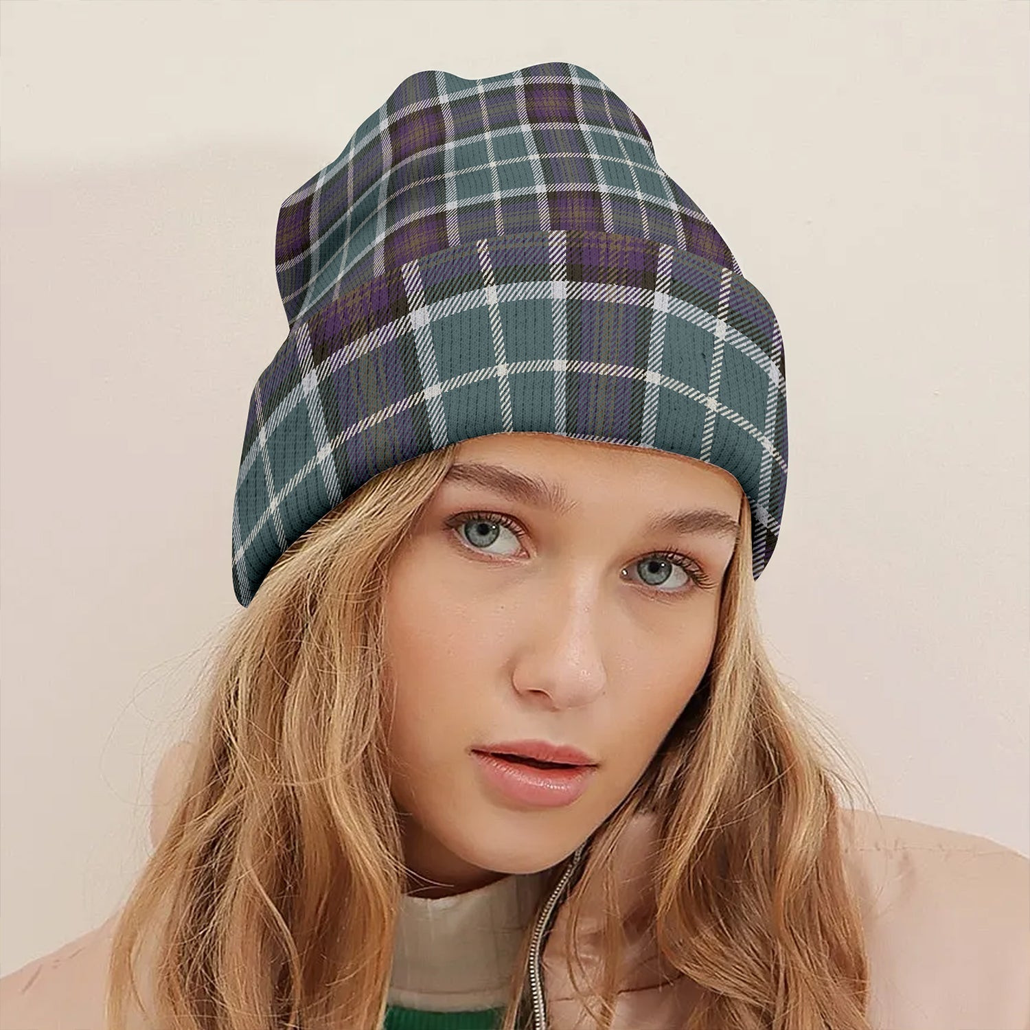 ScotsTee Shop Scottish Alexander of Menstry Weathered Clan Crest Tartan Plaid Knit Beanie