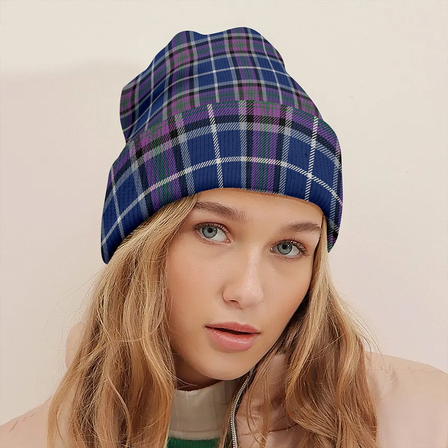 ScotsTee Shop Scottish Alexander of Menstry Modern Clan Crest Tartan Plaid Knit Beanie