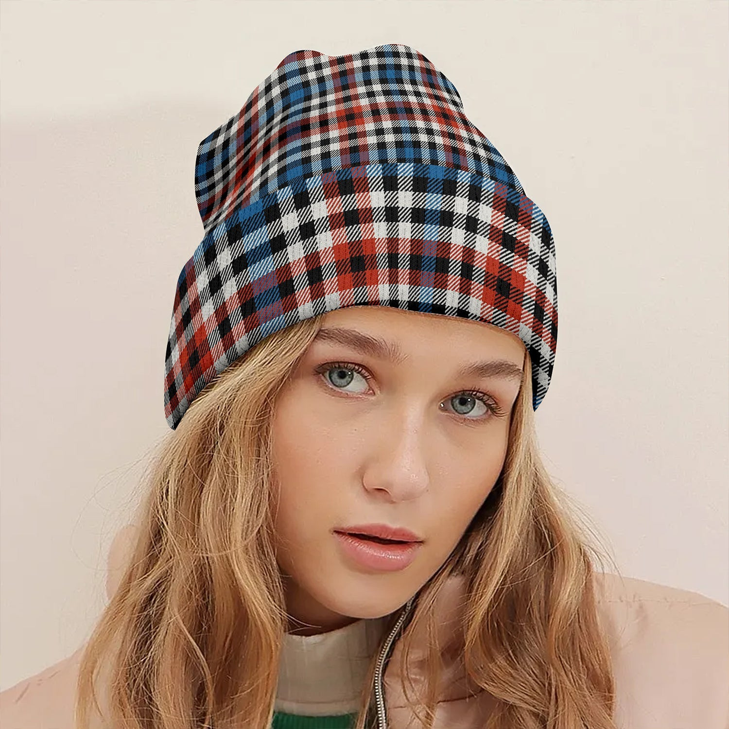 ScotsTee Shop Scottish Bell Border (Bell Southern Bell) Ancient Clan Crest Tartan Plaid Knit Beanie