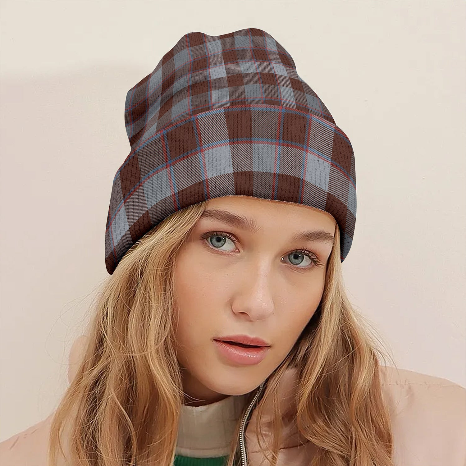 ScotsTee Shop Scottish Jardine of Castlemilk Modern Clan Crest Tartan Plaid Knit Beanie