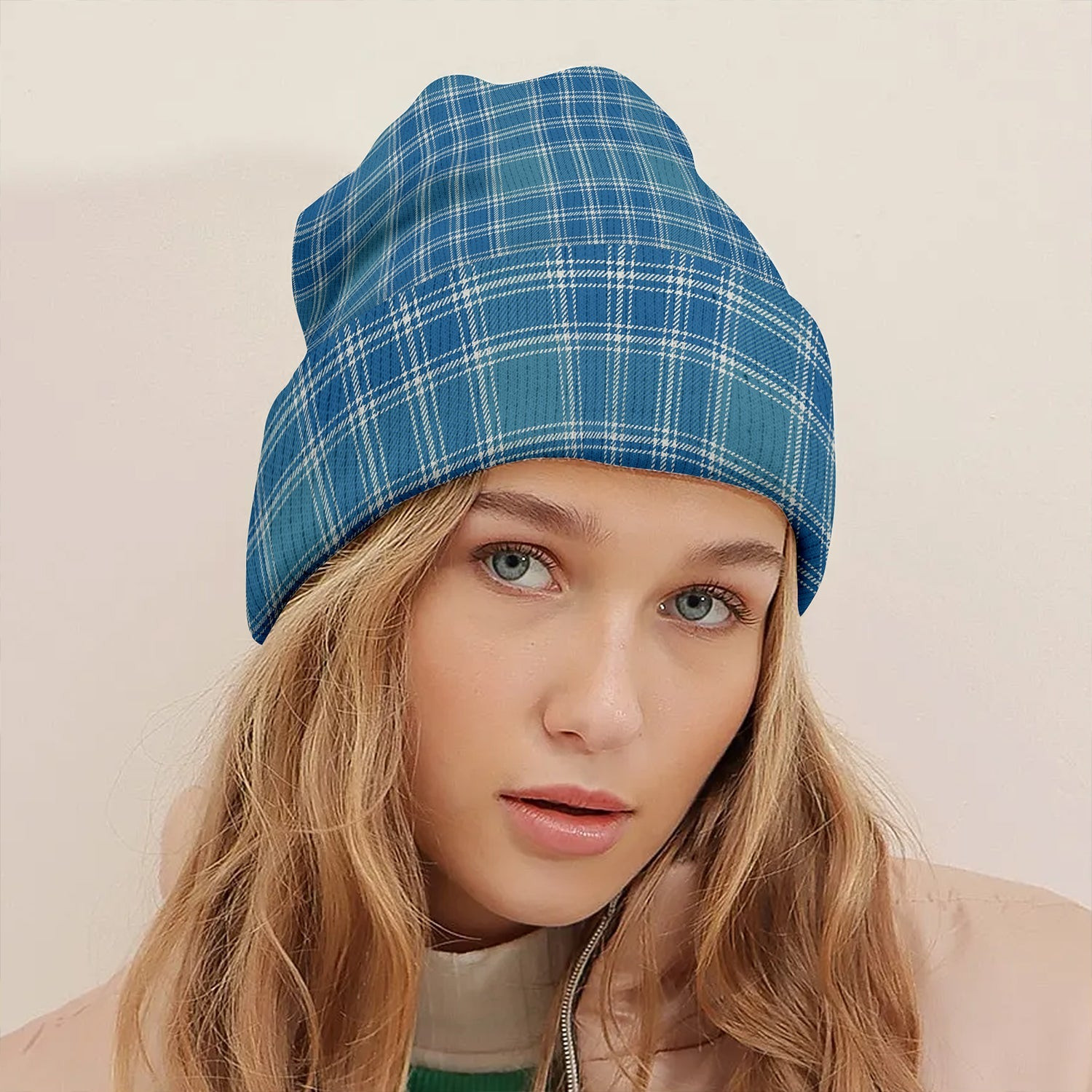 ScotsTee Shop Scottish MacDonald Lord of the Isles Hunting Blue (Donald Lord of the Isles Hunting Blue) Ancient Clan Crest Tartan Plaid Knit Beanie