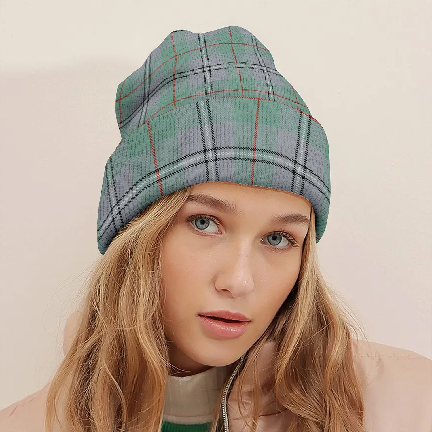 ScotsTee Shop Scottish Irvine of Glentulchan Ancient Clan Crest Tartan Plaid Knit Beanie