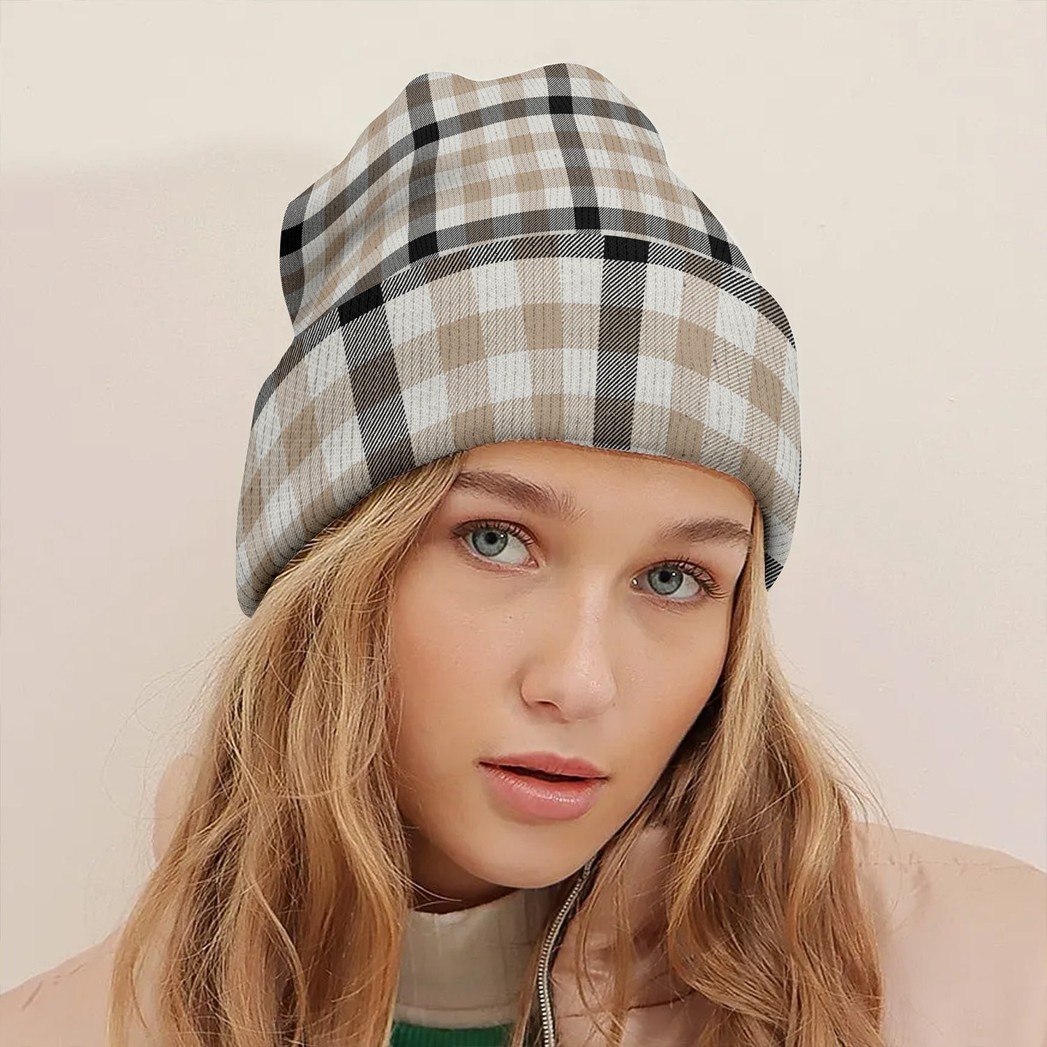 ScotsTee Shop Scottish Hogg Weathered Clan Crest Tartan Plaid Knit Beanie