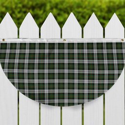 ScotsTee Shop Scottish Gunn Mrs Jane of Kirkhill House Wick Tartan Non-Pleated Fan Flag Bunting Banner