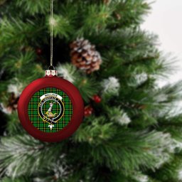 ScotsTee Shop Scottish Wallace Hunting - Green Crest Tartan Christmas Ball Ornament