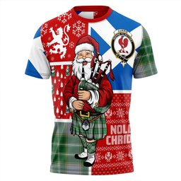 ScotsTee Shop Scottish Currie Modern Clan Crest Tartan T-Shirt Scotland Christmas Santa