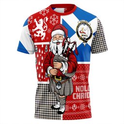 ScotsTee Shop Scottish Halliday (Holliday) Weathered Clan Crest Tartan T-Shirt Scotland Christmas Santa