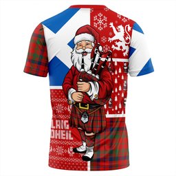 ScotsTee Shop Scottish Lumsden of Kintore Modern Clan Crest Tartan T-Shirt Scotland Christmas Santa