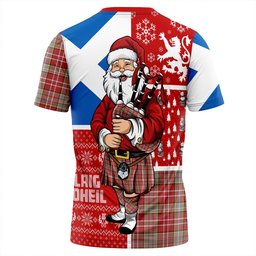 ScotsTee Shop Scottish Ogilvie Weathered Clan Crest Tartan T-Shirt Scotland Christmas Santa
