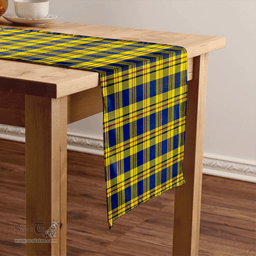 Scottish Carlisle (Carlill) Modern Clan Tartan Table Runner Clan Tartan Table Runner - Crest Classic Scottish Plaid Tartan Plaid