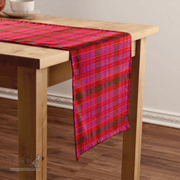 Scottish Lumsden of Clova Modern Clan Tartan Table Runner Clan Tartan Table Runner - Crest Classic Scottish Plaid Tartan Plaid