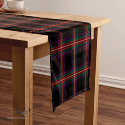 Scottish Watt (Wate) Modern Clan Tartan Table Runner Clan Tartan Table Runner - Crest Classic Scottish Plaid Tartan Plaid