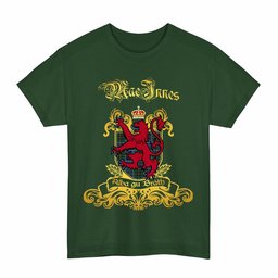 Scottish MacInnes Clan Tartan Lion Rampant of Scotland T-Shirt