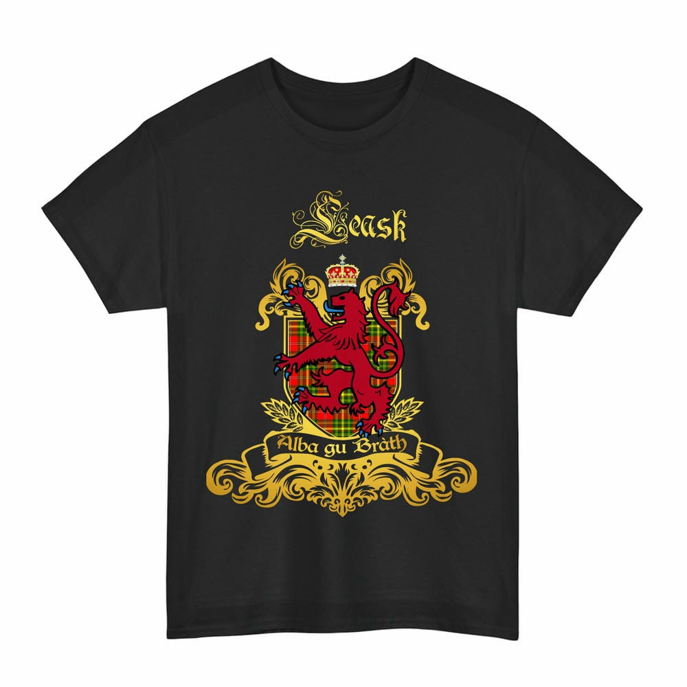 Scottish Leask Clan Tartan Lion Rampant of Scotland T-Shirt