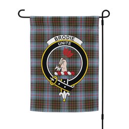 ScotsTee Shop Scottish Brodie Hunting Weathered Clan Crest Tartan Garden Flag