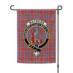 ScotsTee Shop Scottish MacBean (MacBain) Weathered Clan Crest Tartan Garden Flag