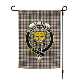 ScotsTee Shop Scottish Little Arisaid Weathered Clan Crest Tartan Garden Flag
