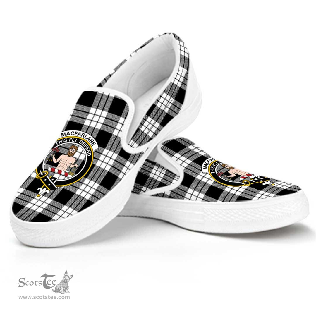 ScotsTee Shop Scottish MacFarlane Black & White Ancient Clan Crest Tartan Slip-on Shoes