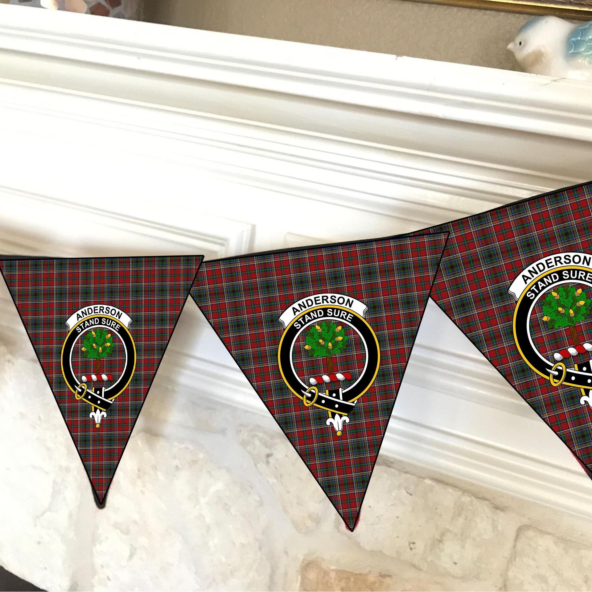 ScotsTee Shop Scottish Anderson of Ardbrake Crest Tartan Triangle Flags Tartan Bunting, Pennants (12pcs)