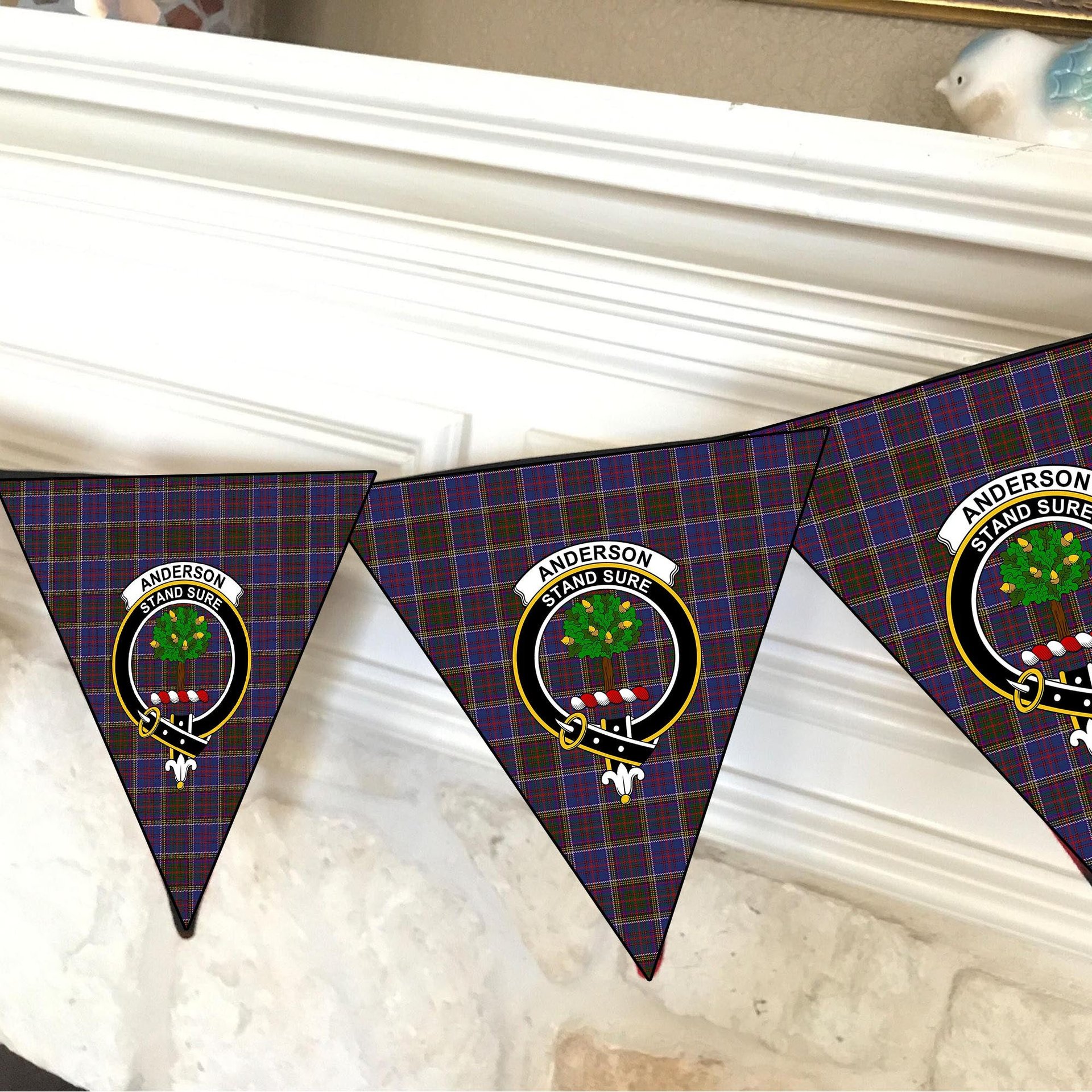 ScotsTee Shop Scottish Anderson W L Anderson, Stirling Crest Tartan Triangle Flags Tartan Bunting, Pennants (12pcs)