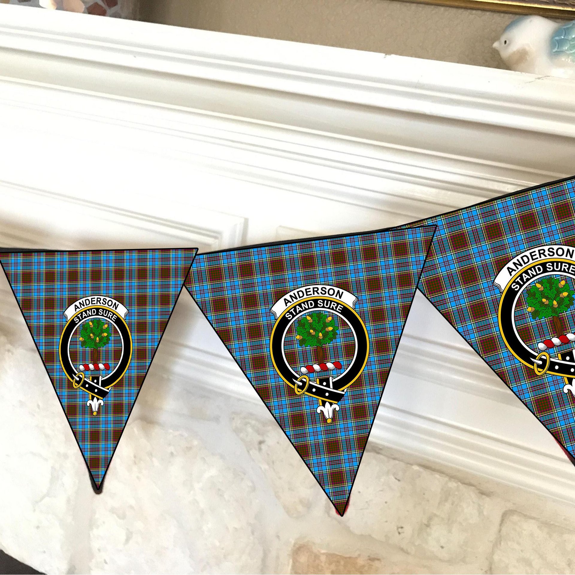 ScotsTee Shop Scottish Anderson SC Crest Tartan Triangle Flags Tartan Bunting, Pennants (12pcs)
