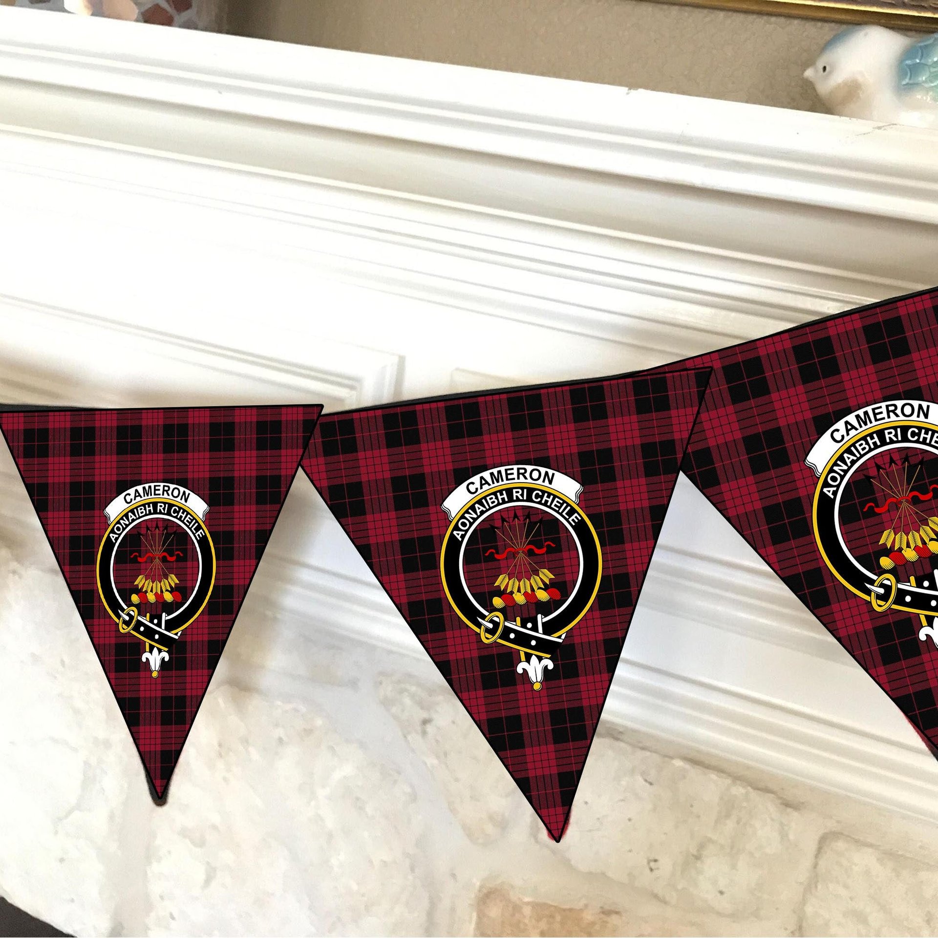 ScotsTee Shop Scottish Cameron Black and Red Modern Crest Tartan Triangle Flags Tartan Bunting, Pennants (12pcs)