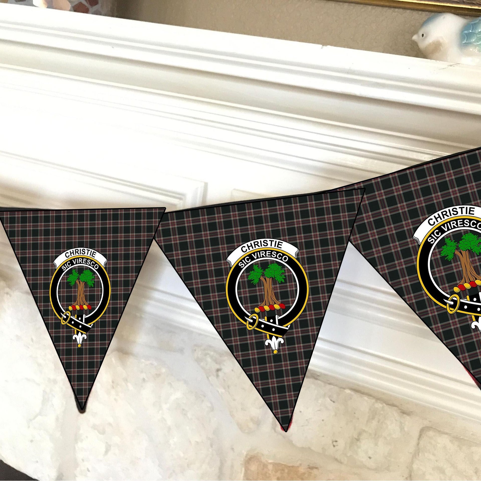 ScotsTee Shop Scottish Christie (London) Hunting Crest Tartan Triangle Flags Tartan Bunting, Pennants (12pcs)