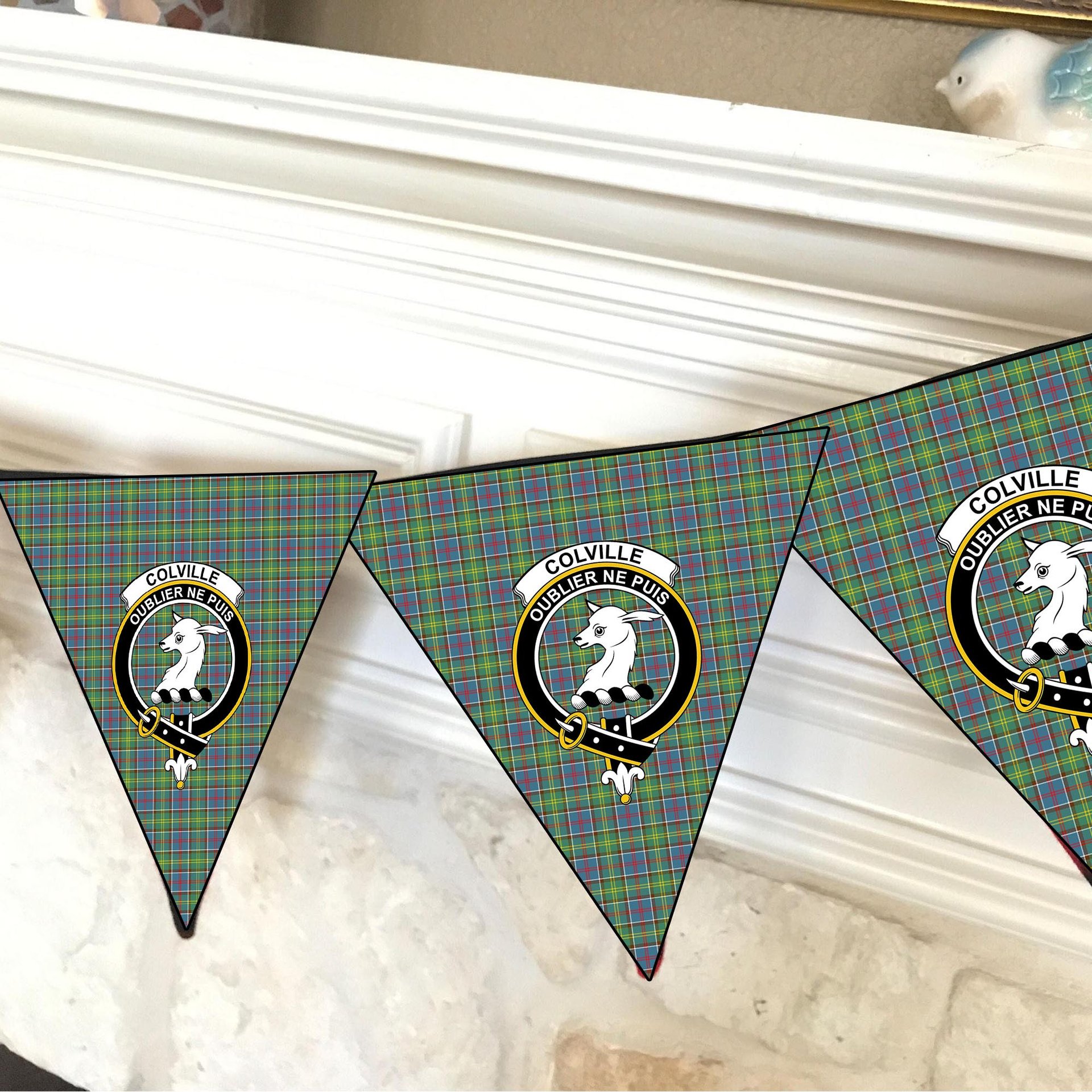 ScotsTee Shop Scottish Colville Crest Tartan Triangle Flags Tartan Bunting, Pennants (12pcs)