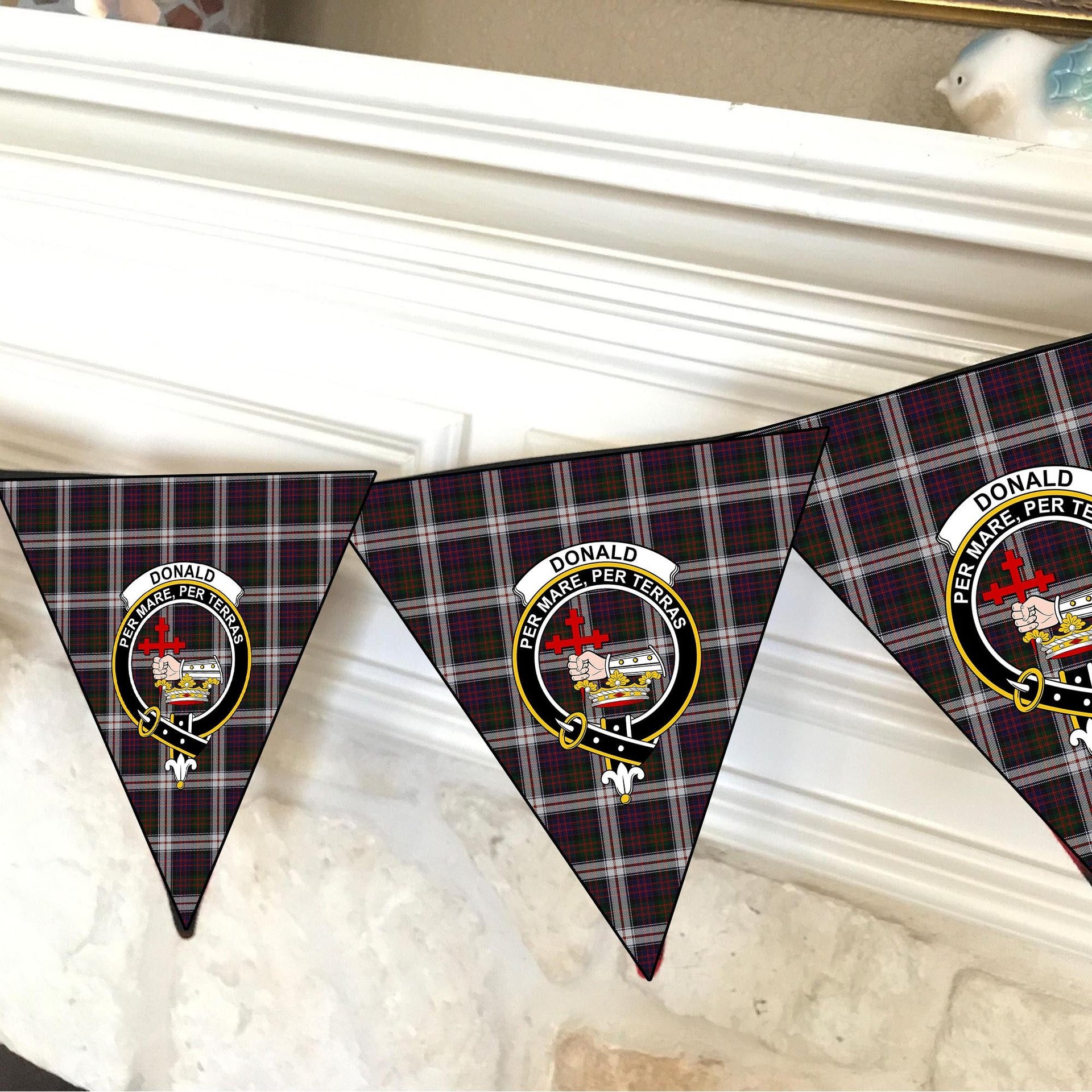 ScotsTee Shop Scottish Donald Dress Crest Tartan Triangle Flags Tartan Bunting, Pennants (12pcs)