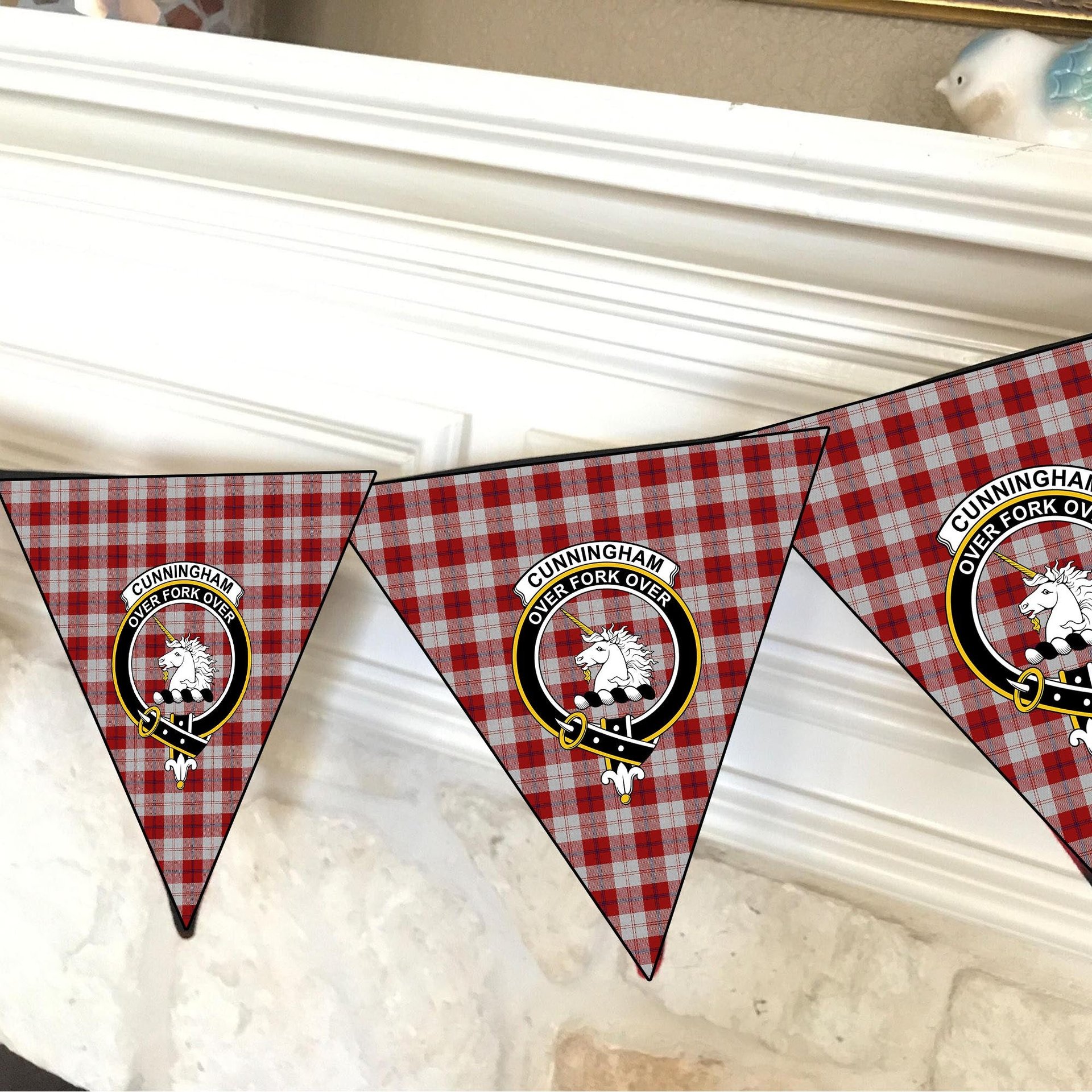 ScotsTee Shop Scottish Cunningham Dress Crest Tartan Triangle Flags Tartan Bunting, Pennants (12pcs)