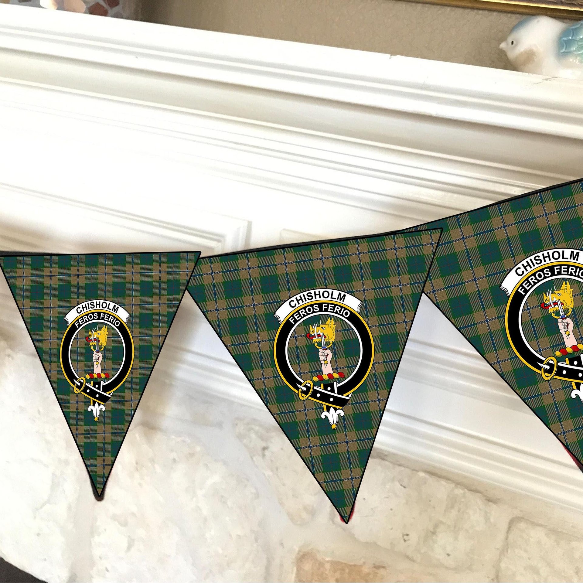 ScotsTee Shop Scottish Chisholm Colonial Crest Tartan Triangle Flags Tartan Bunting, Pennants (12pcs)