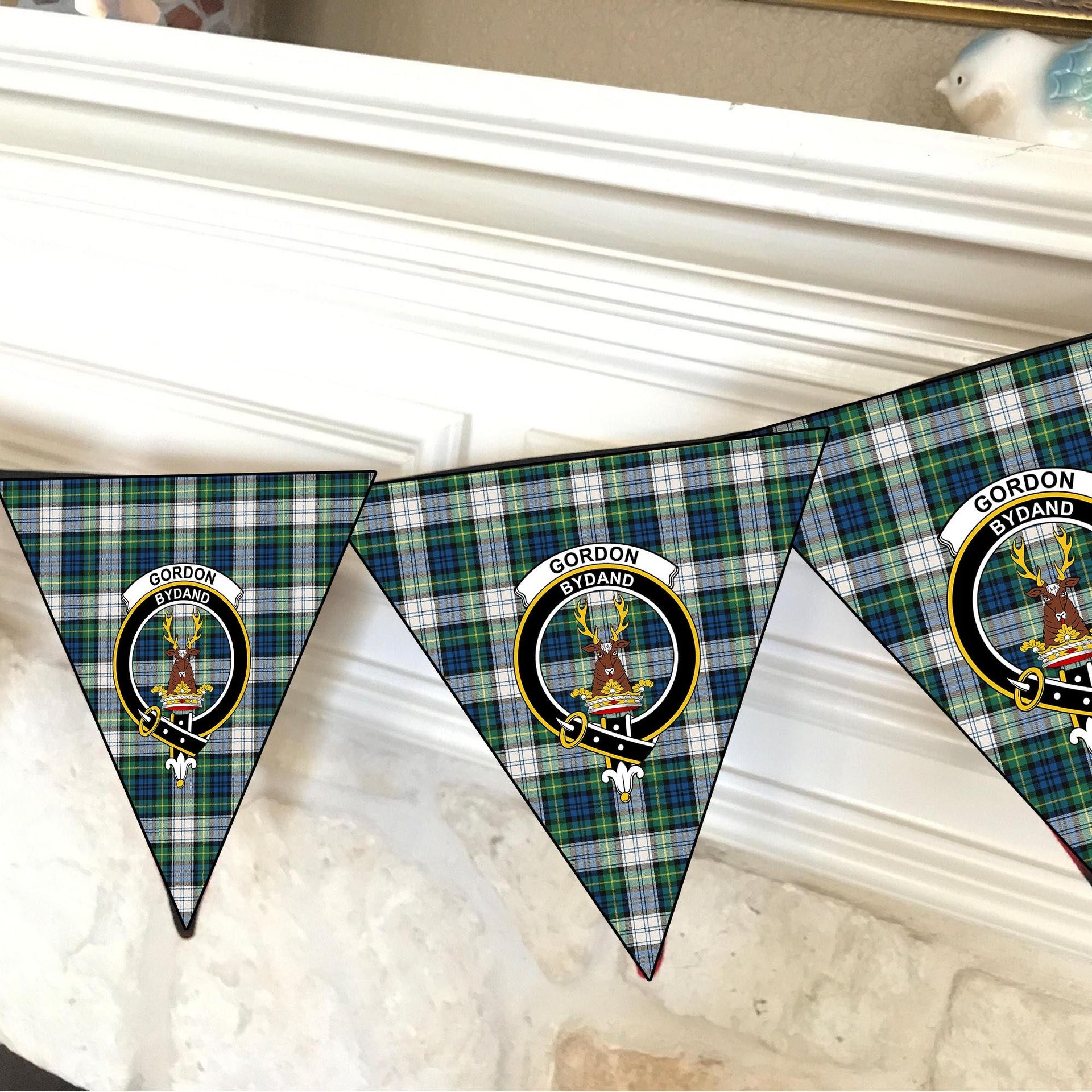 ScotsTee Shop Scottish Gordon Dress Ancient Crest Tartan Triangle Flags Tartan Bunting, Pennants (12pcs)
