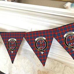 ScotsTee Shop Scottish Fraser of Lovat Modern Crest Tartan Triangle Flags Tartan Bunting, Pennants (12pcs)