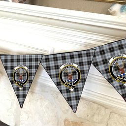 ScotsTee Shop Scottish Forbes Dress Originaux Crest Tartan Triangle Flags Tartan Bunting, Pennants (12pcs)