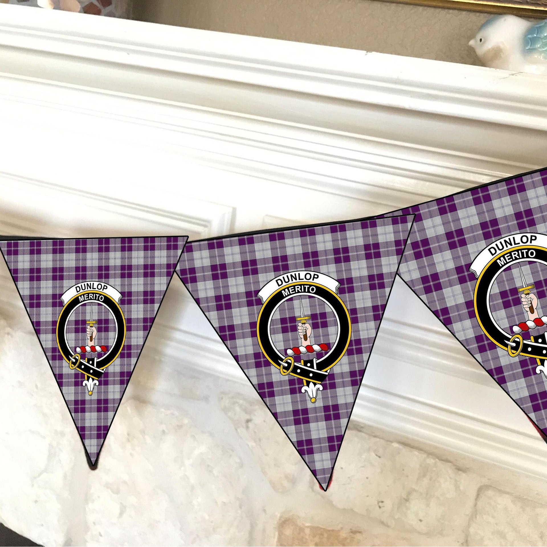 ScotsTee Shop Scottish Dunlop Dress Crest Tartan Triangle Flags Tartan Bunting, Pennants (12pcs)