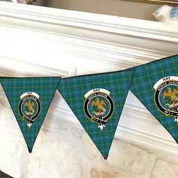 ScotsTee Shop Scottish Hay Hunting Modern Crest Tartan Triangle Flags Tartan Bunting, Pennants (12pcs)