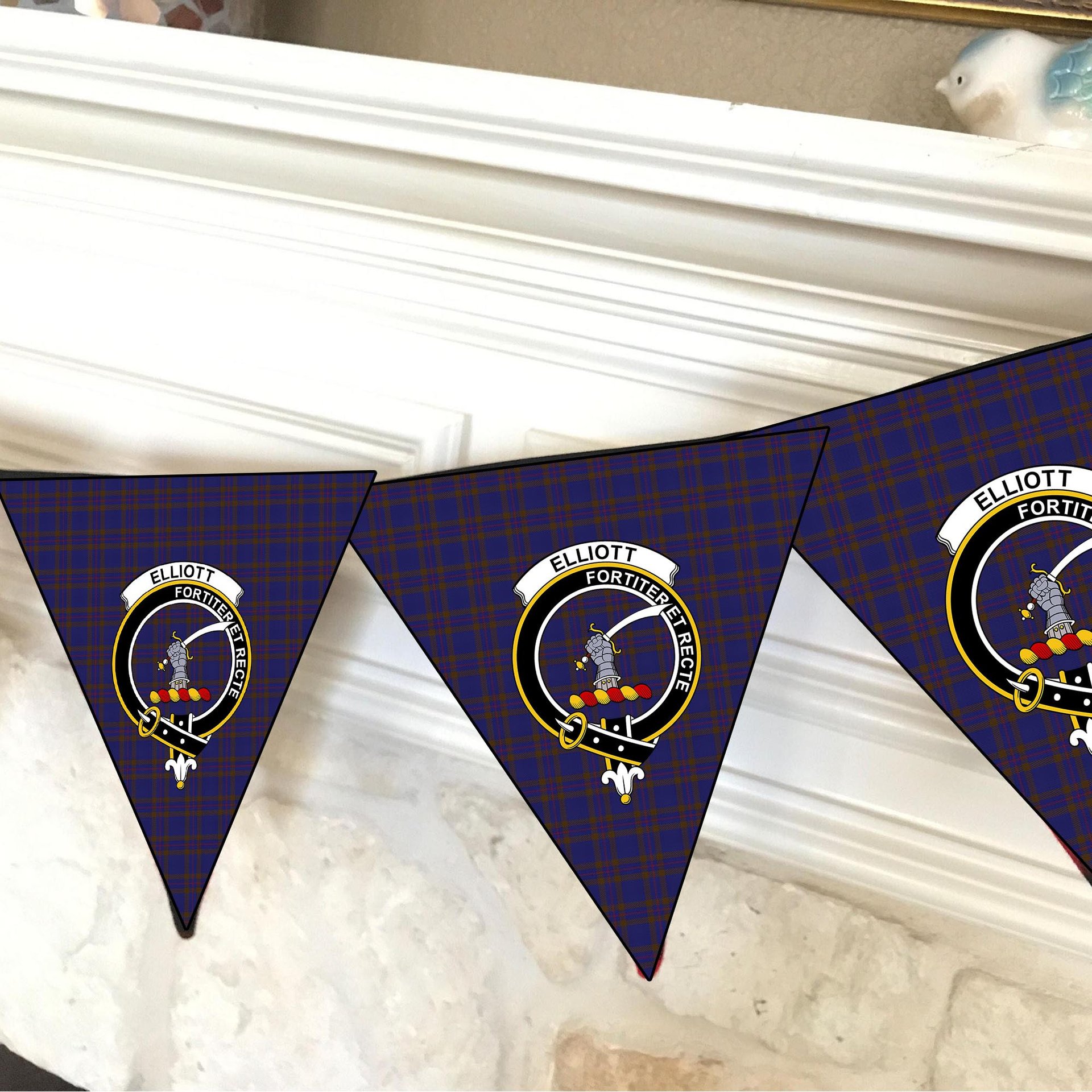 ScotsTee Shop Scottish Elliot Crest Tartan Triangle Flags Tartan Bunting, Pennants (12pcs)