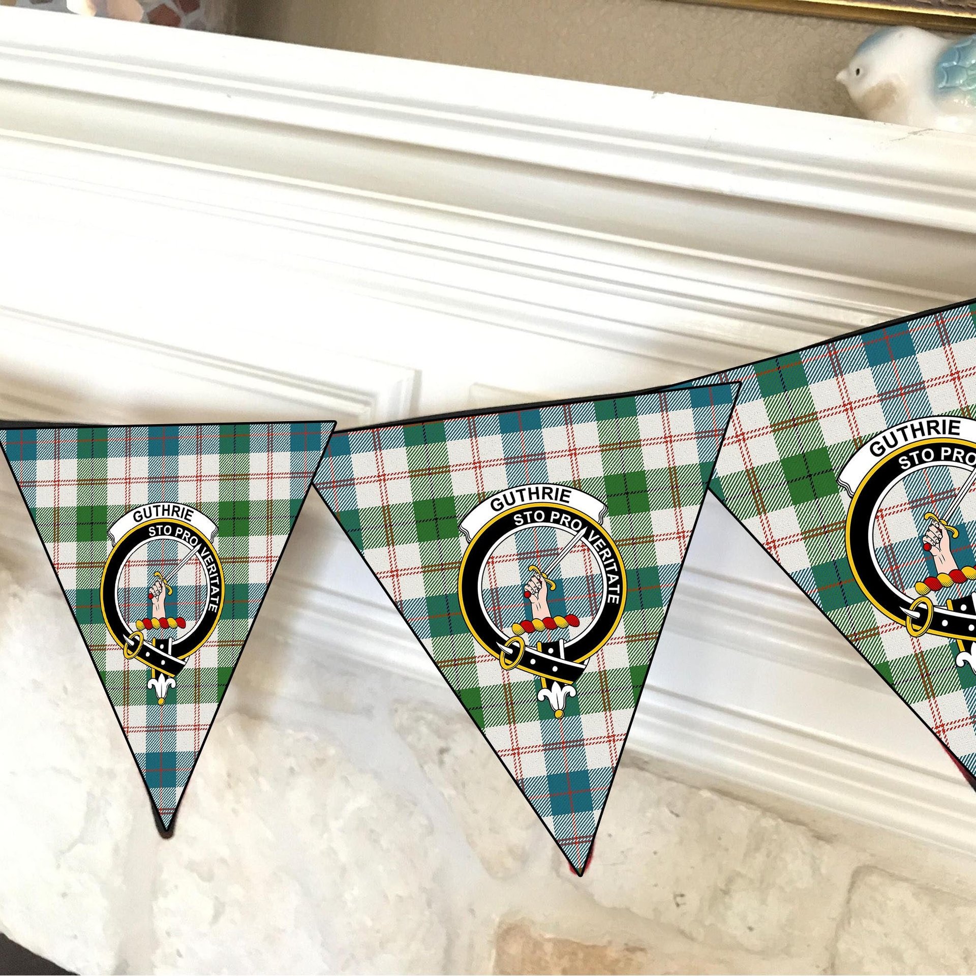 ScotsTee Shop Scottish Guthrie Dress Ancient Crest Tartan Triangle Flags Tartan Bunting, Pennants (12pcs)