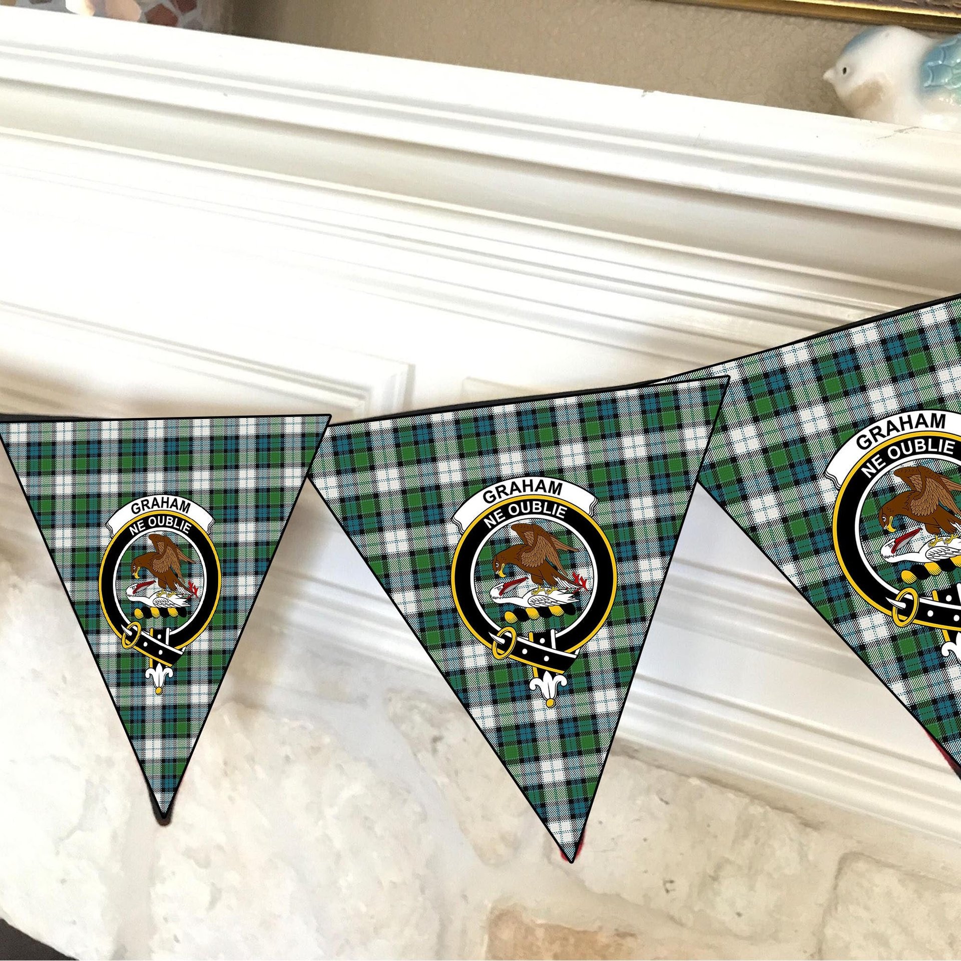 ScotsTee Shop Scottish Graham Dress Ancient Crest Tartan Triangle Flags Tartan Bunting, Pennants (12pcs)
