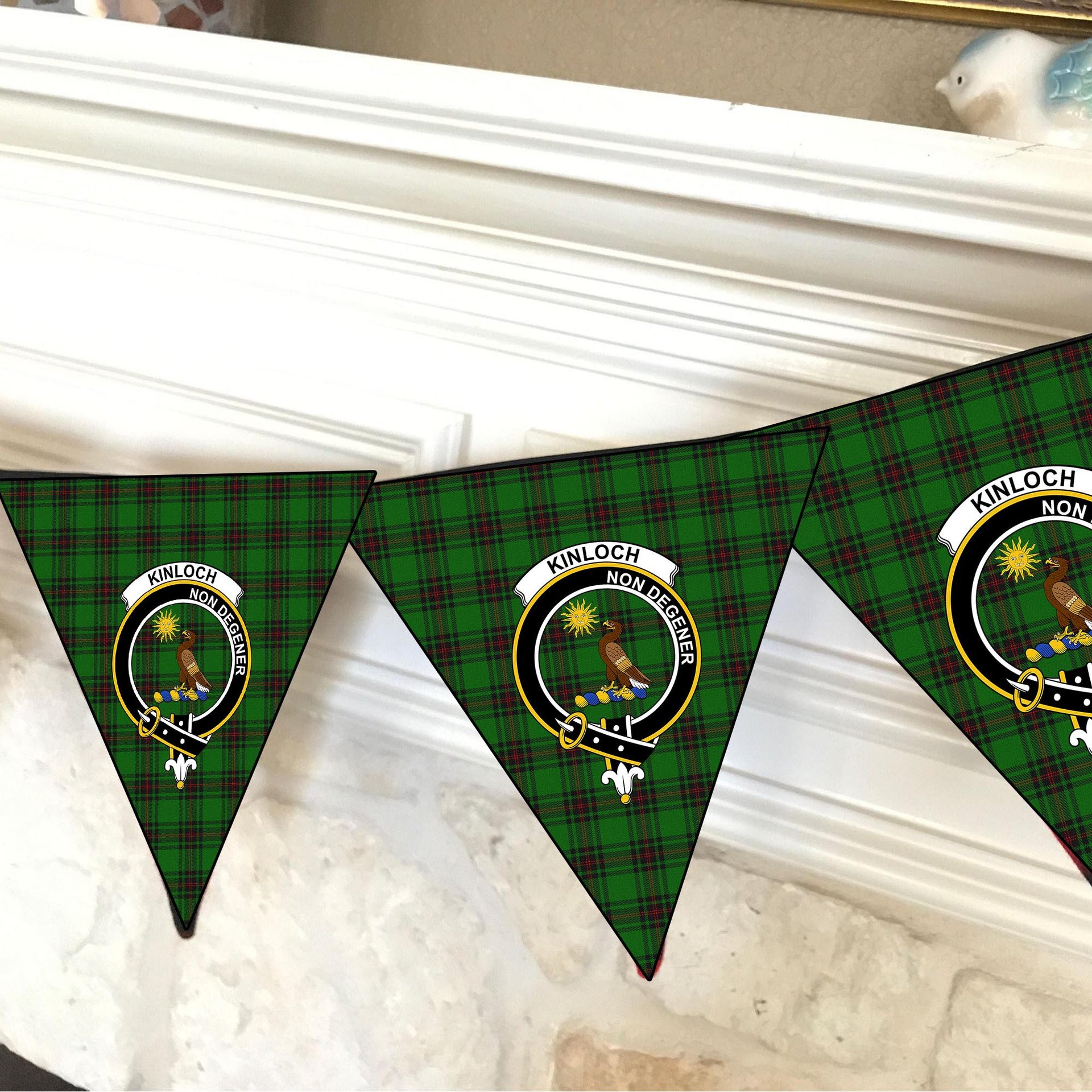 ScotsTee Shop Scottish Kinloch Crest Tartan Triangle Flags Tartan Bunting, Pennants (12pcs)
