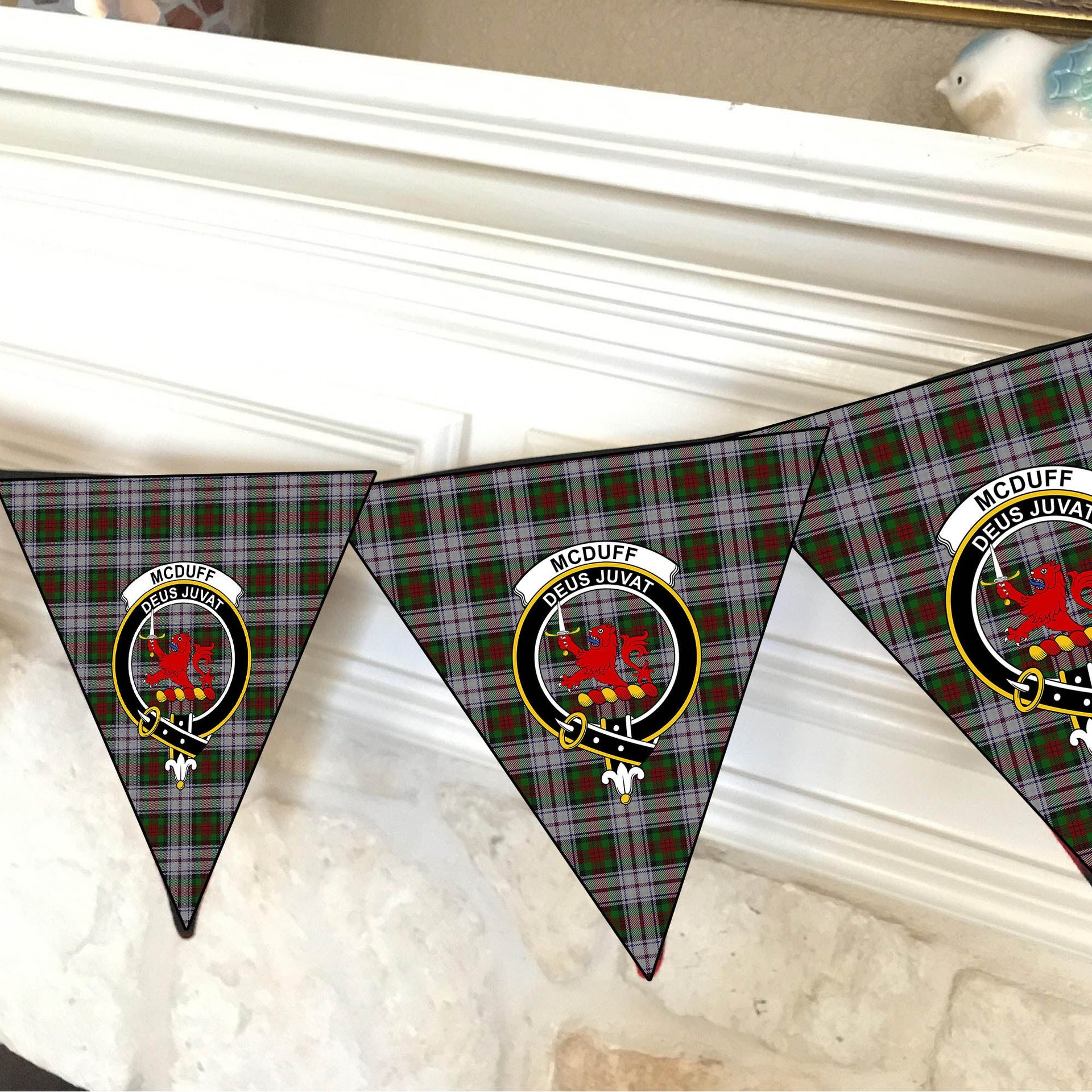 ScotsTee Shop Scottish McDuff Dress Crest Tartan Triangle Flags Tartan Bunting, Pennants (12pcs)
